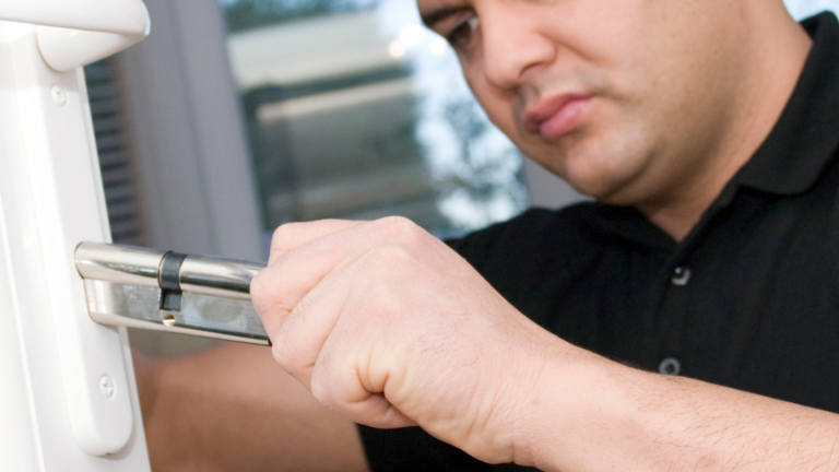 Trusted Commercial Locksmith Services in San Fernando, CA